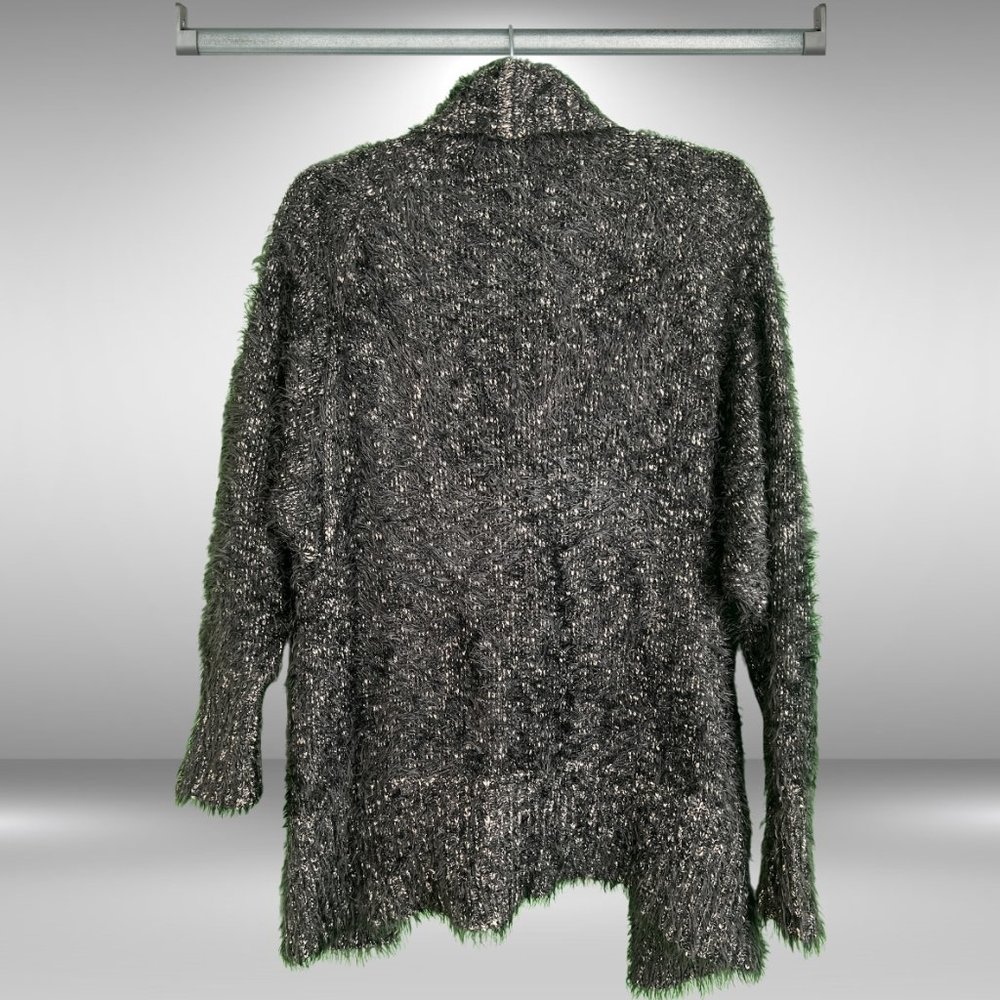 Express Black/White Fuzzy Eyelash Open Front Supe… - image 2